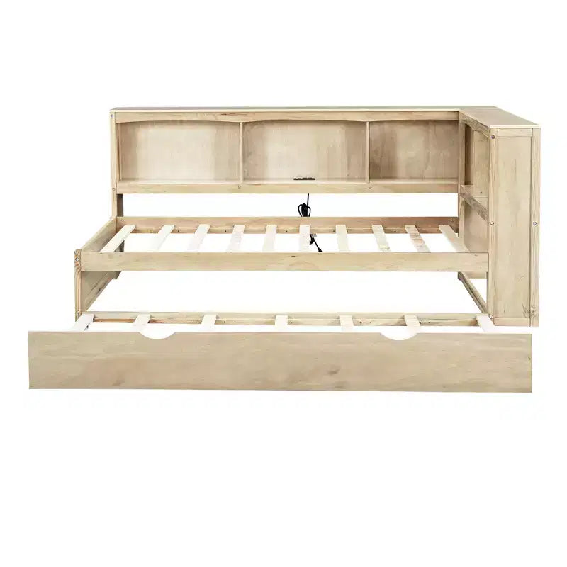 Divano letto singolo in legno con letto estraibile e armadietto, struttura letto a terra con mensole a libreria a L e porte USB per la camera da letto