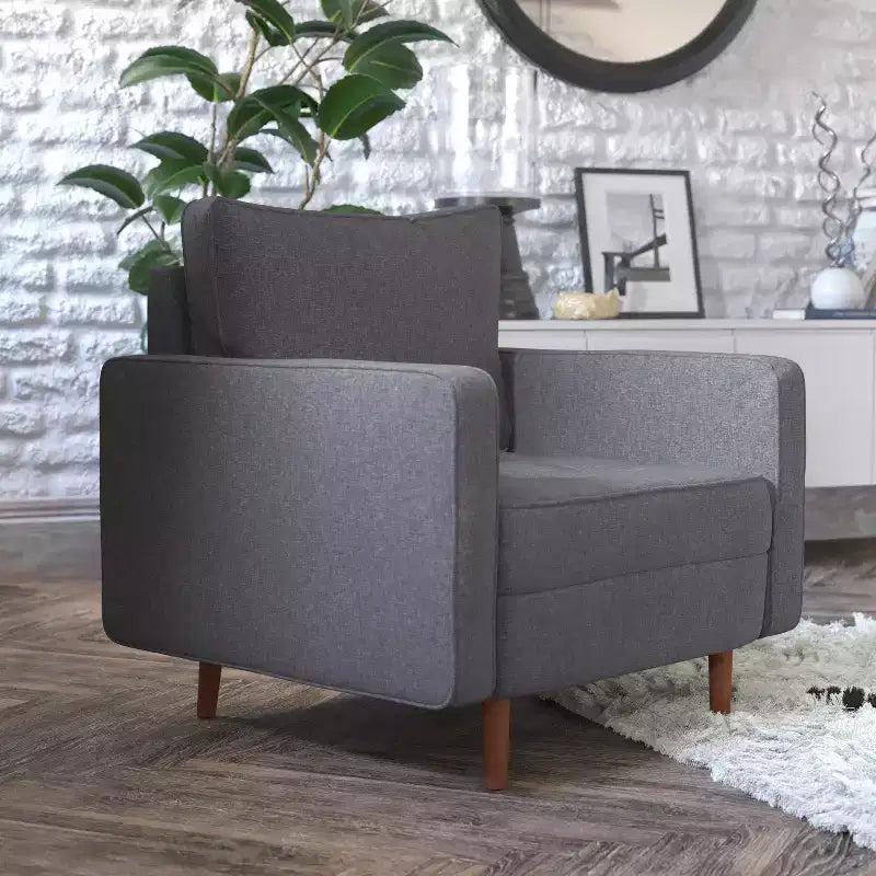 Poltrona compatta Mid-Century Modern, rivestimento in finto lino trapuntato, gambe in legno massello, 227 kg