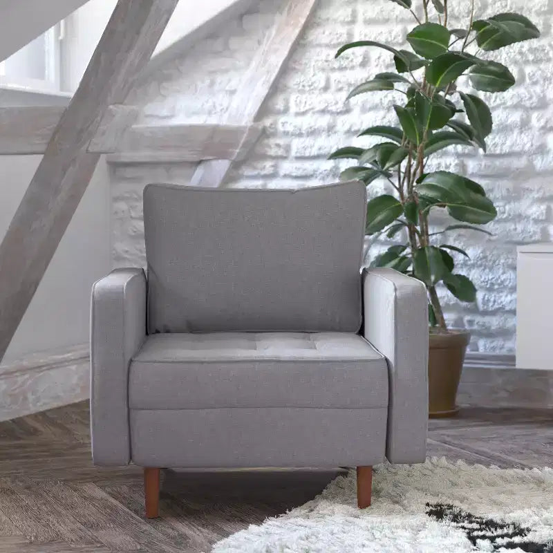 Poltrona compatta Mid-Century Modern, rivestimento in finto lino trapuntato, gambe in legno massello, 227 kg